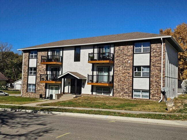 Photo - Like new large 2 bedroom apt coming available! Unidad Loft #3