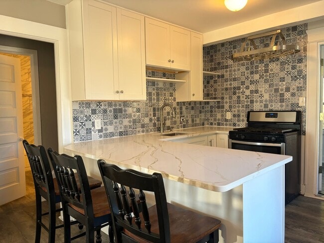 Photo - 4916-4918 W 220th St Unit 4916-4918 West 220th