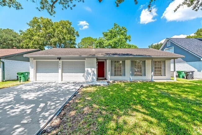 Building Photo - 735 Reseda Dr Rental