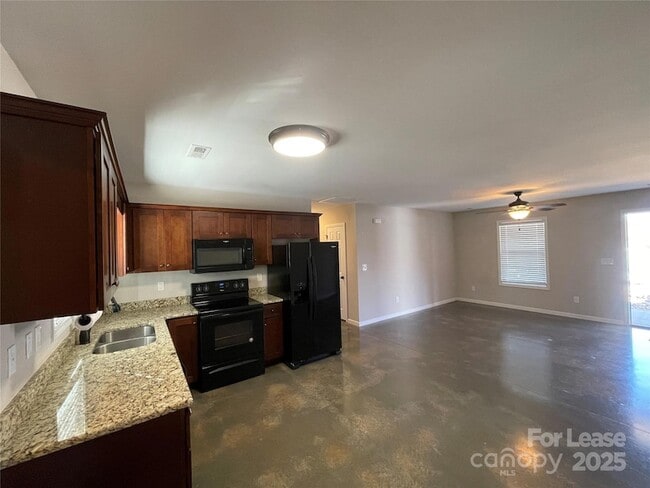 Photo - 4421 Dillbrook Ln