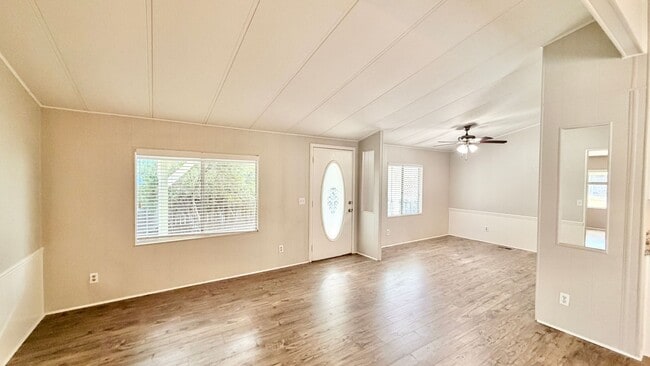 Photo - 33259 Homestead Ln