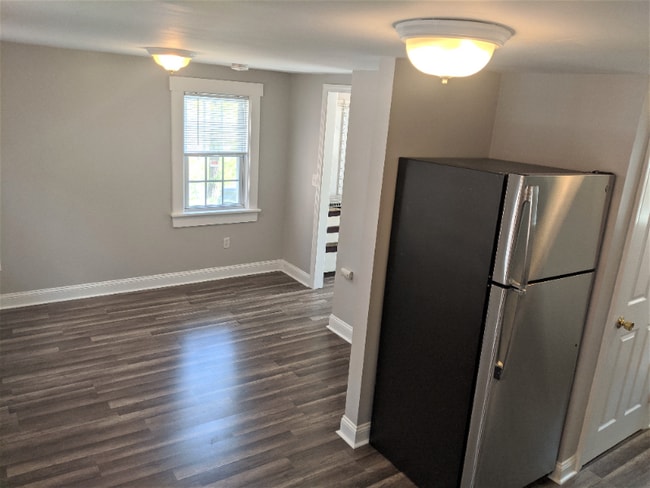 Photo - 408 E Merrimack St Unit 6