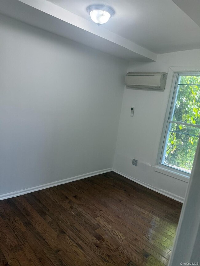 Building Photo - 2280 Atlantic Ave Unit 1ST FL