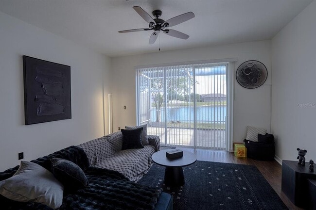 Photo - 9136 Hillcroft Dr