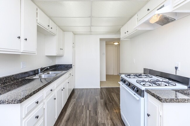 Photo - San Carlos and San Juan Apartment Homes