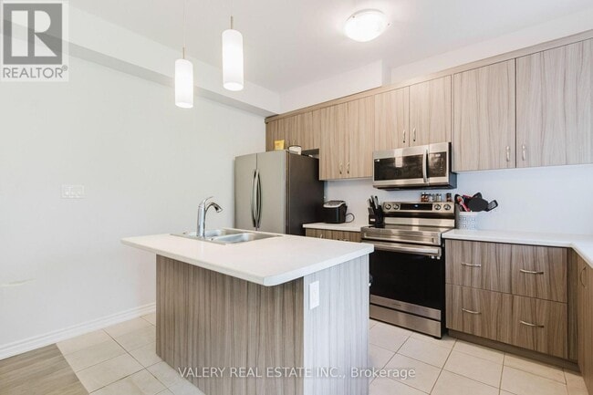 Photo - 133 Caroline St