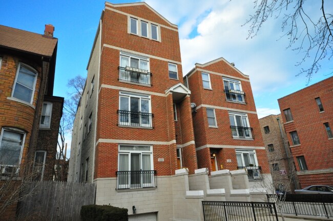 Photo - 1232 W Chase Ave Condo Unit A