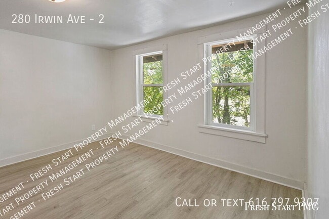 Photo - 280 Irwin Ave Unit 2