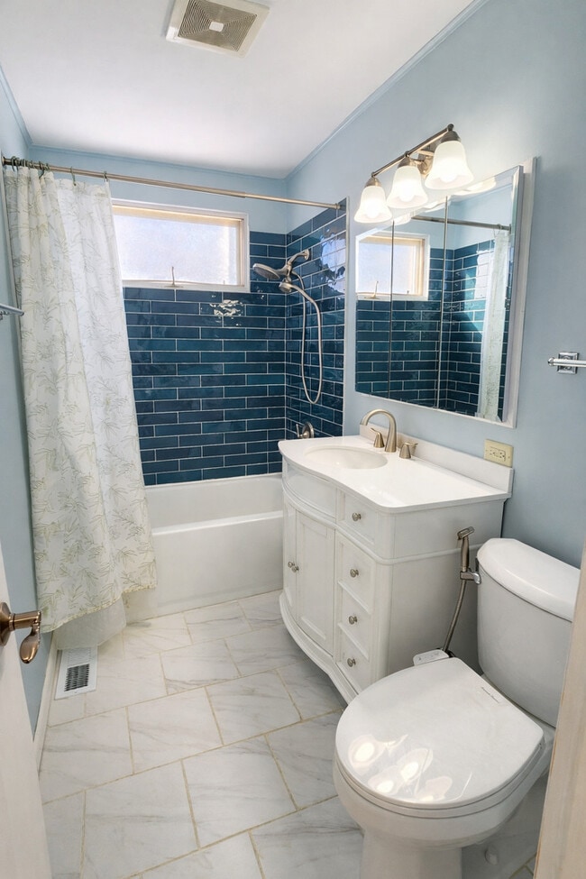 Photo - 5440 Benton Ave