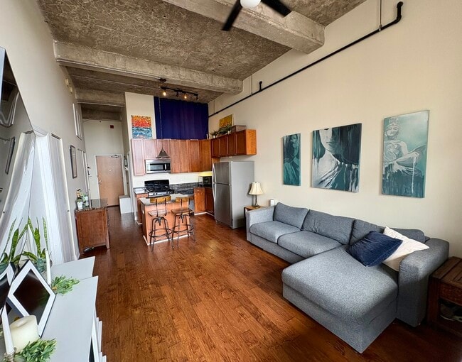 Photo - 320 E 21st St Unit 709