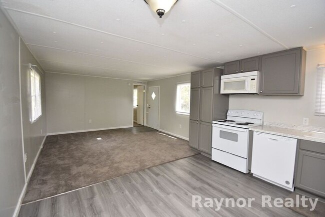 Photo - 2011 Hidden Valley Dr