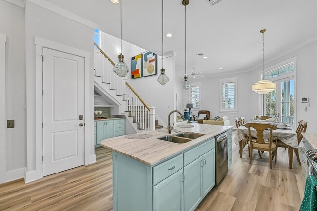817 Positano Rd