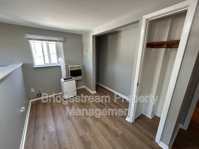 Photo - 709 Cottage Ave