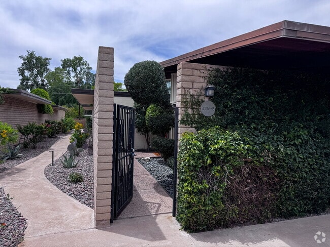 Building Photo - 4216 N 38th St Rental