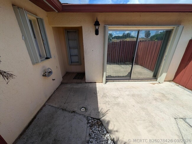 8599 Crater Terrace