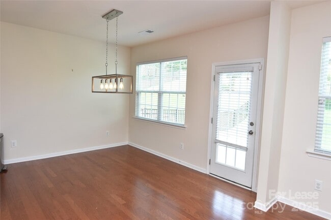 Photo - 1121 Blackwaterside Dr