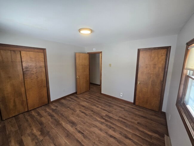 Photo - 96 E Broadway Unit B