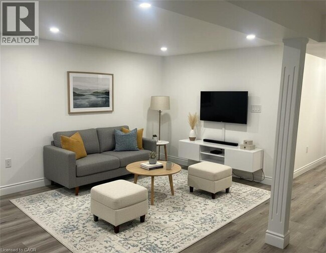 Photo - 79 Golden Meadow Crescent