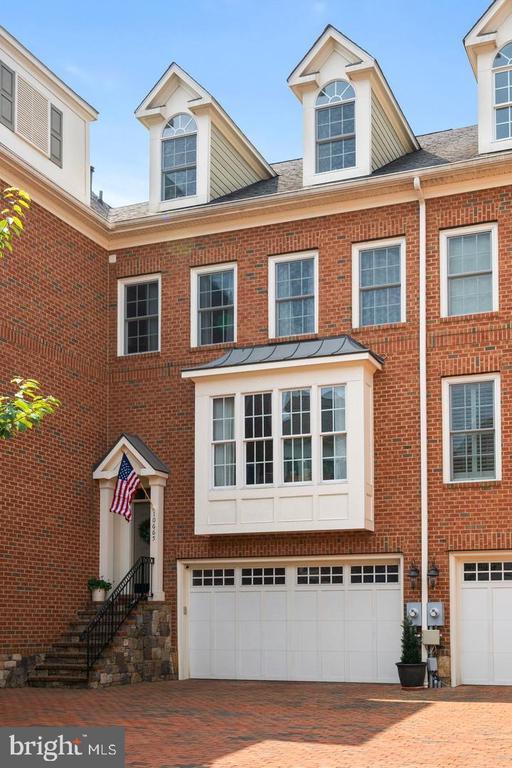 Building Photo - 10665 Yorktown Ct Rental