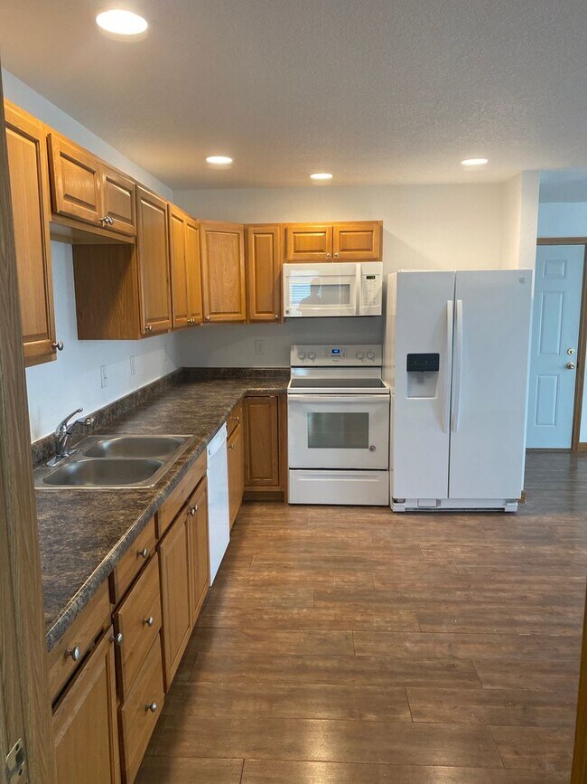 Photo - 1308 Trojan Rd Unit A