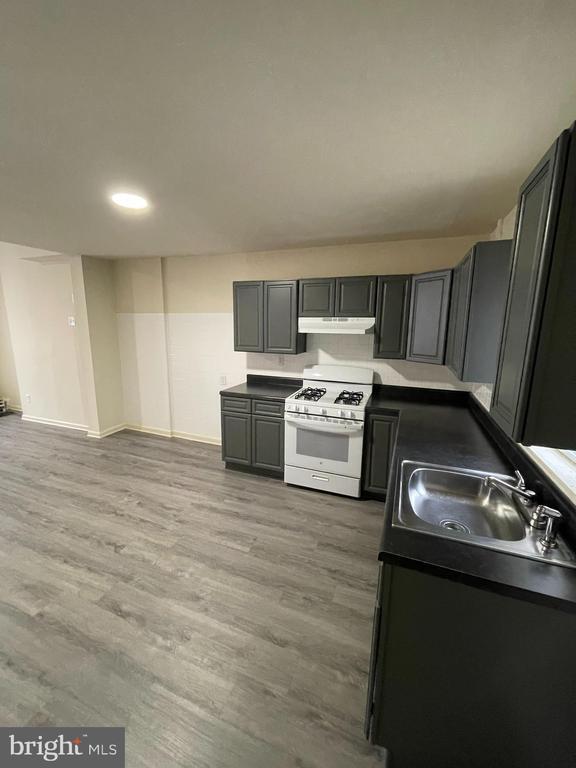 Photo - 2441 N 5th St