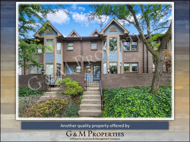Photo - 2-Bd Townhome - On University Avenue!