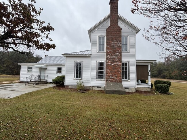 Photo - 800 Lennie Ln