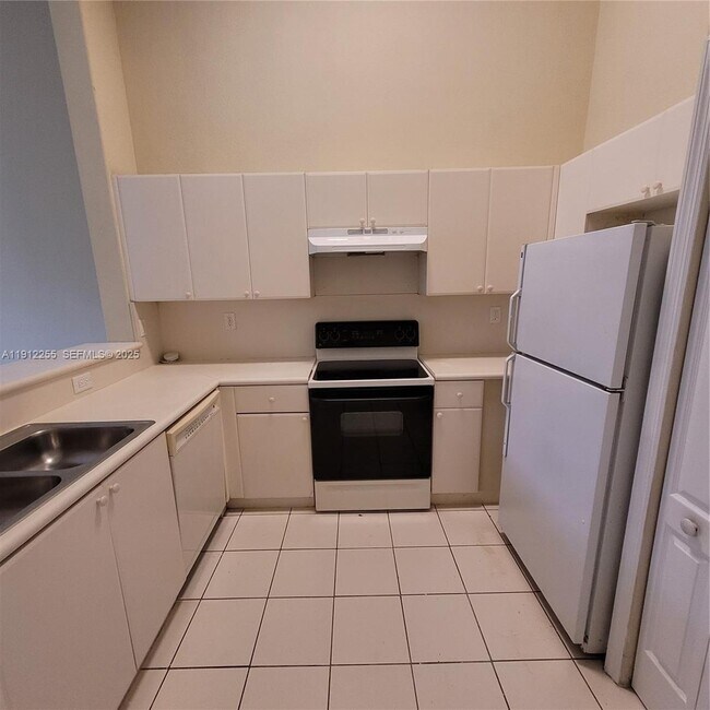 Photo - 1666 SE 27th Ct Unit 205