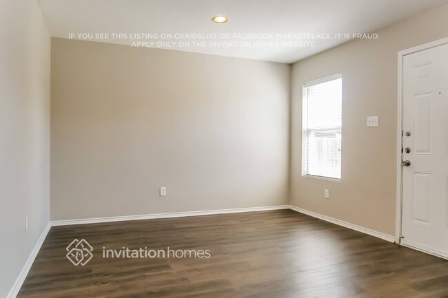 Photo - 1404 Whitewater Dr