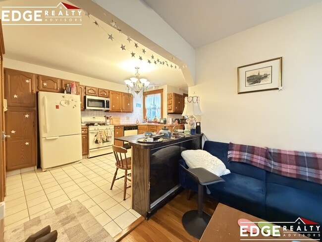 Photo - 13 Berkshire St Unit 2
