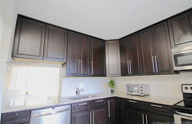 Photo - 2200 NE 33rd Ave Unit 2K