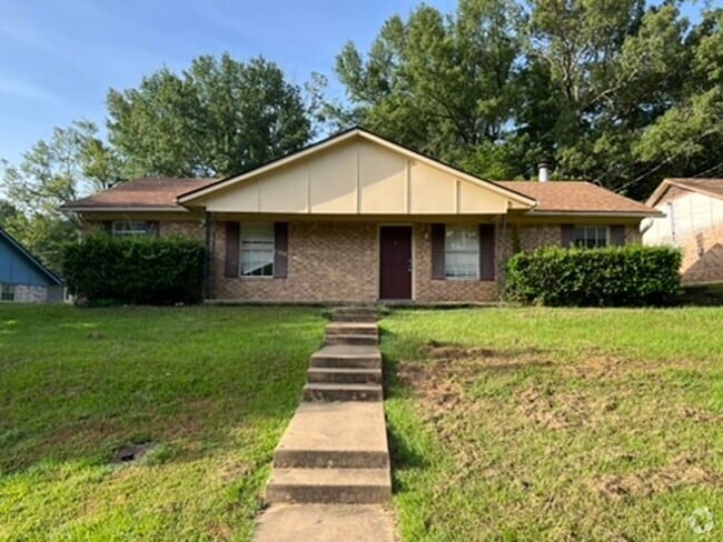 Building Photo - 1206 Chad St Rental