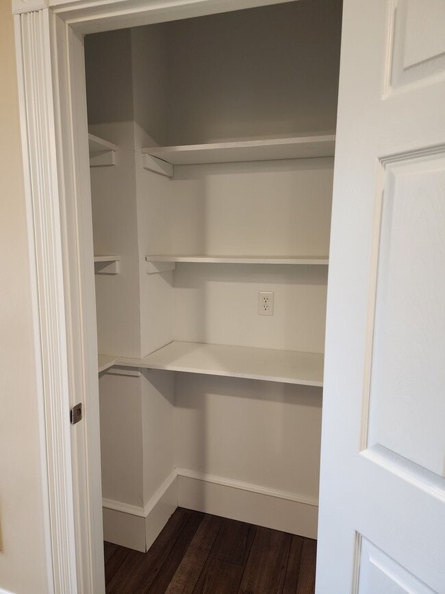 Photo - 1113 E King St Unit Apt. 3