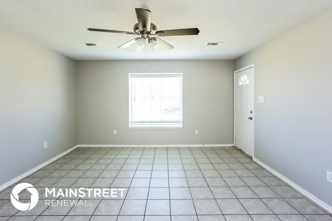 Photo - 7437 Cliffwood Dr