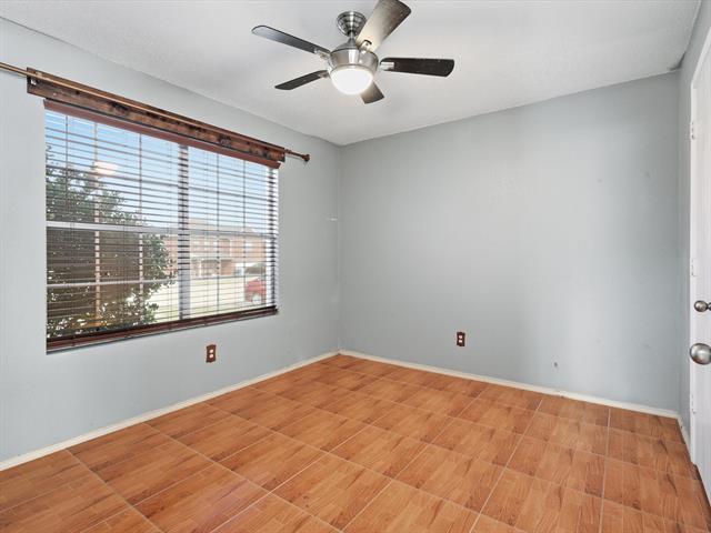 Photo - 918 Blue Sky Dr