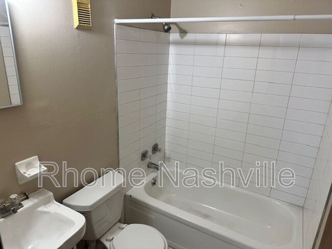 Photo - 455 Cedarvalley Dr