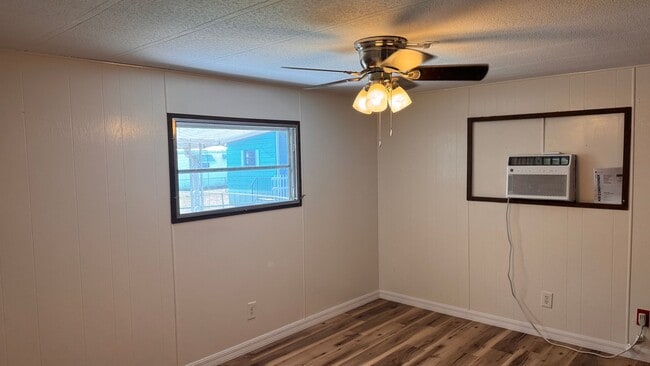 Photo - The Shire Mobile Home NE Palm Bay FOR RENT!