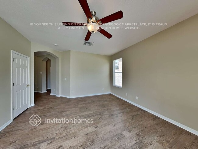 Photo - 27001 Arrowbrook Way