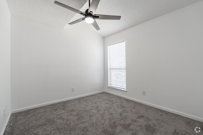 2BR, 1.5BA - 1,045SF - Bedroom