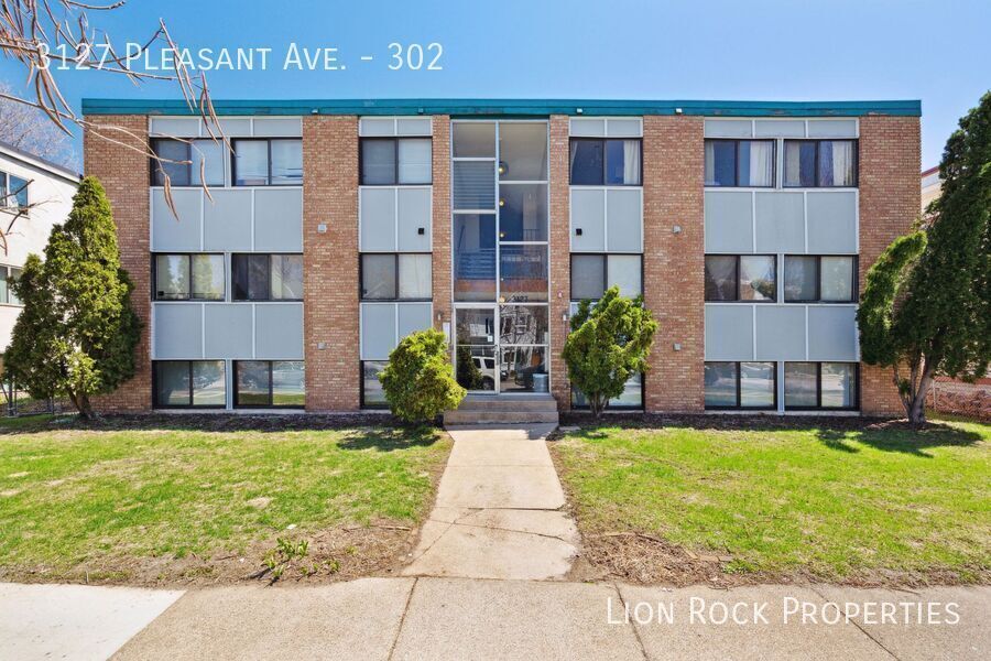 Photo - 3127 Pleasant Ave Unit 302