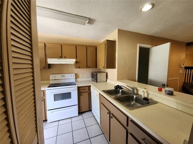 Photo - 6288 SW 8th Pl