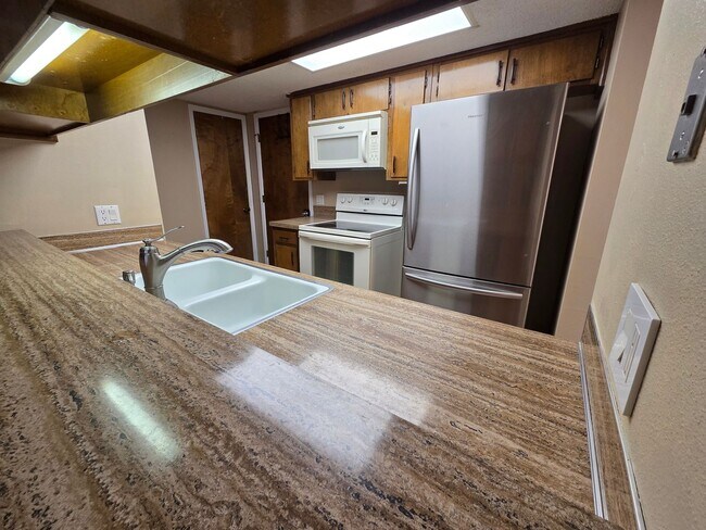 Photo - 2 bed/1.5 bath Townhome in Colonial Park