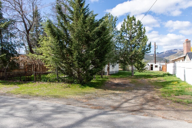 Photo - 1116 Highland Dr