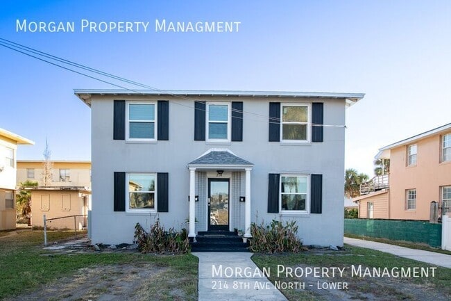 Building Photo - 214 8th Ave N Unit Lower