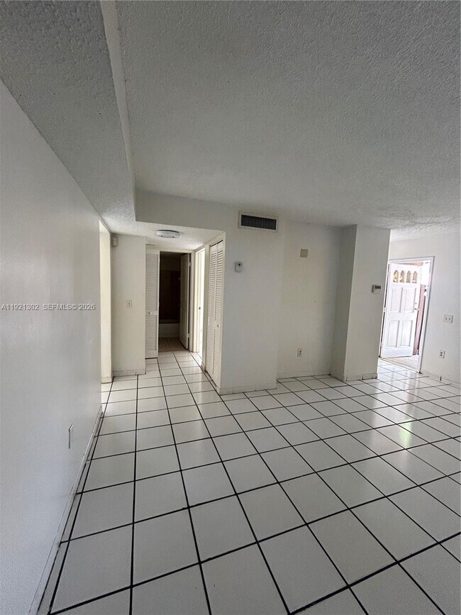 Photo - 8400 SW 154th Cir Ct Unit 716