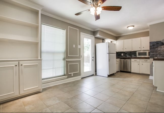 Photo - 3401 Sidney Dr