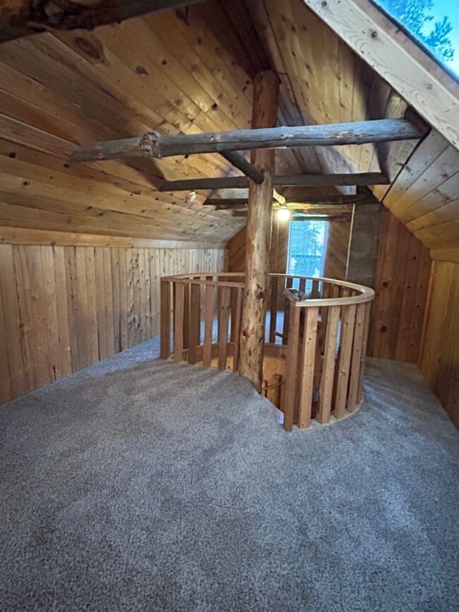 Photo - Charming Cabin Directly on the Little Deschutes
