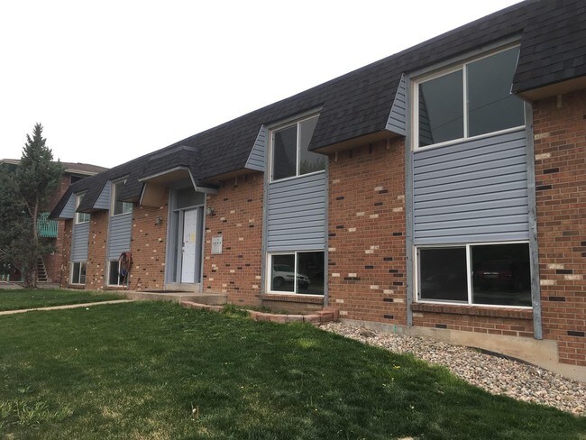 Photo - 5339 S Elati St