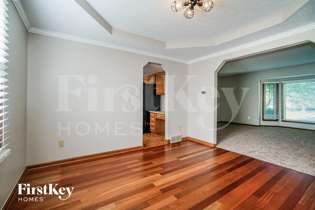 Photo - 13008 Oakmere Dr