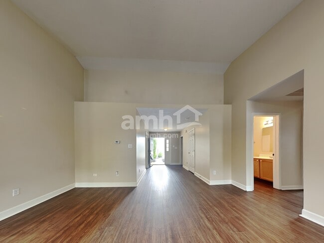 Photo - 3345 Crestwell Dr